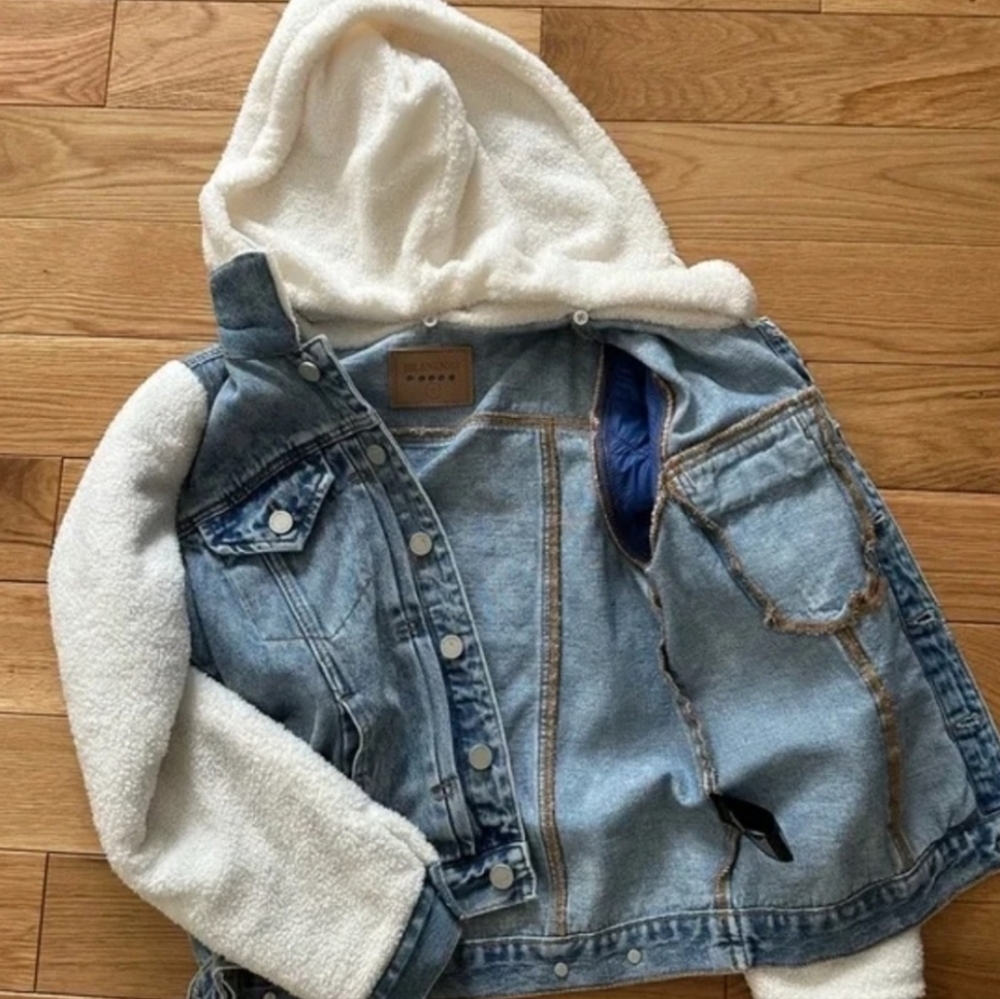 BLANK NYC Denim and White Sherpa Jacket - Size L - Picture 4 of 4